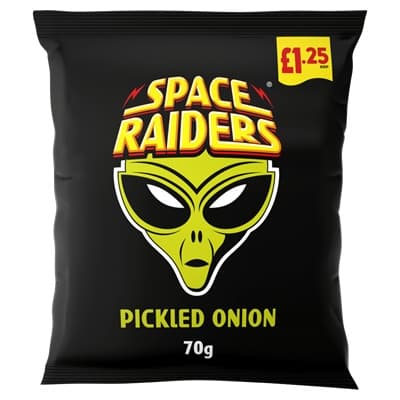 SPACE RAIDERS PICKLED ONION CORN SNACKS 70GR £1.25